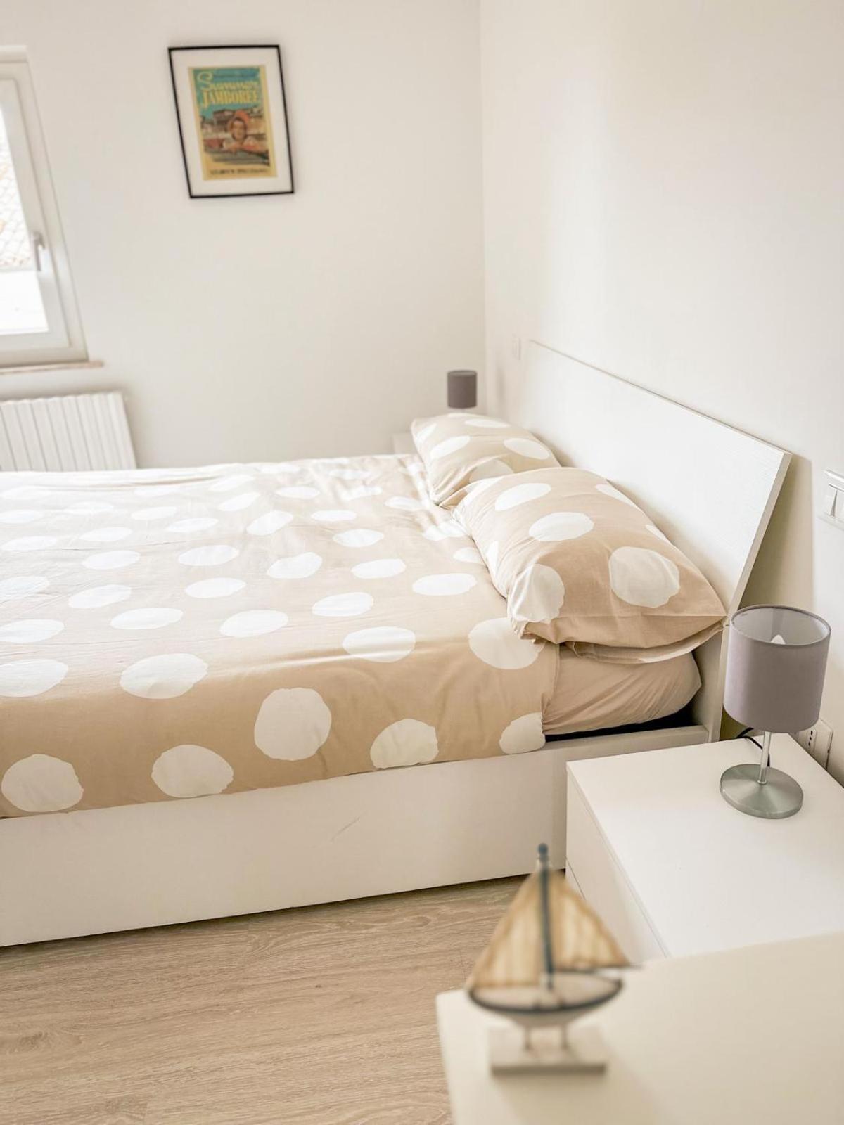 Apartmán La Via Del Castello Castelferretti Exteriér fotografie