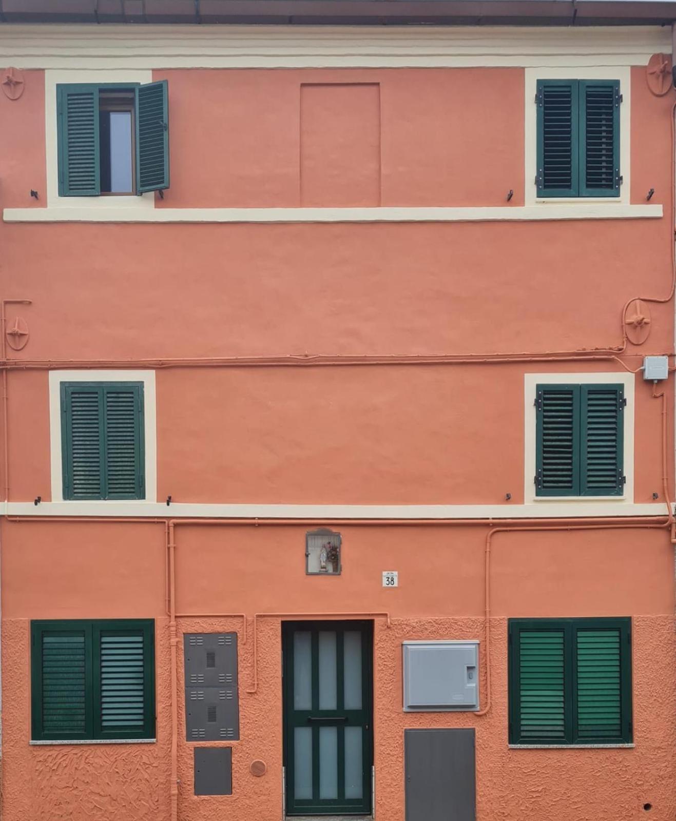 Apartmán La Via Del Castello Castelferretti Exteriér fotografie