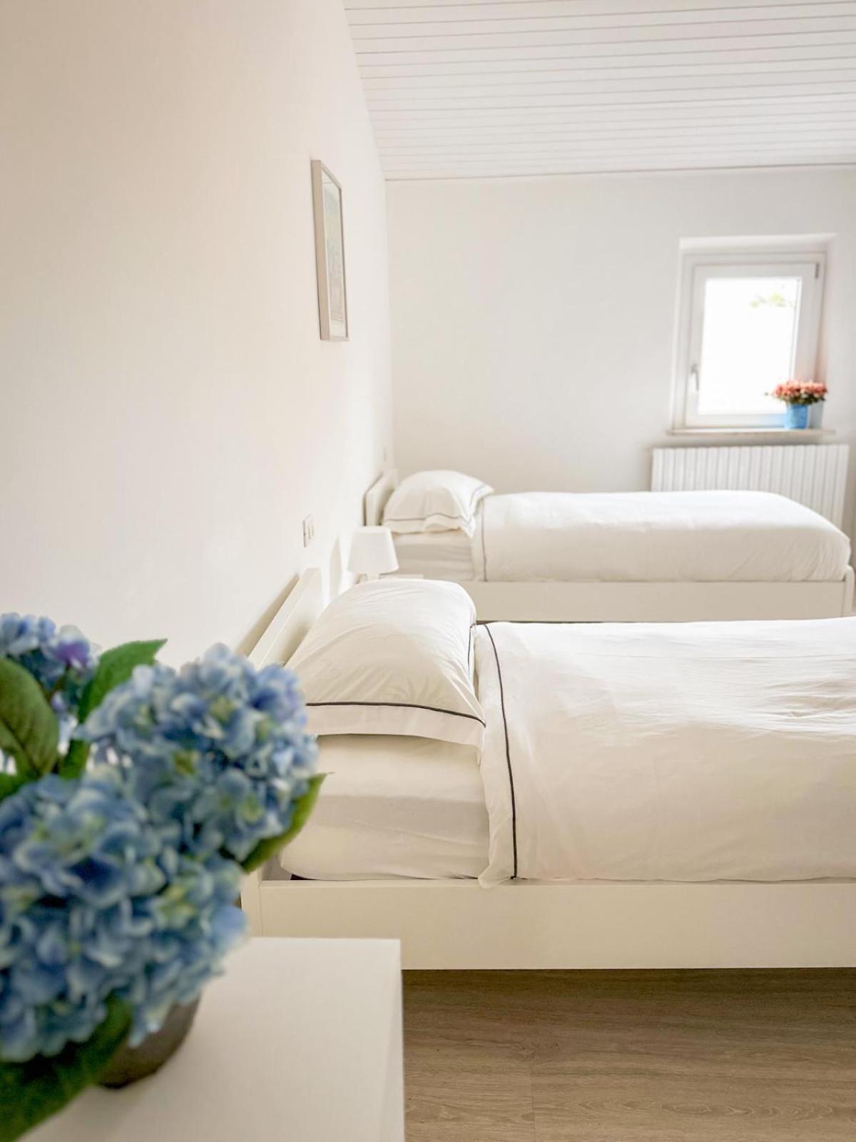 Apartmán La Via Del Castello Castelferretti Exteriér fotografie